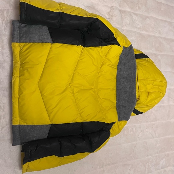 Winter jacket for boy - Picture 3 of 3